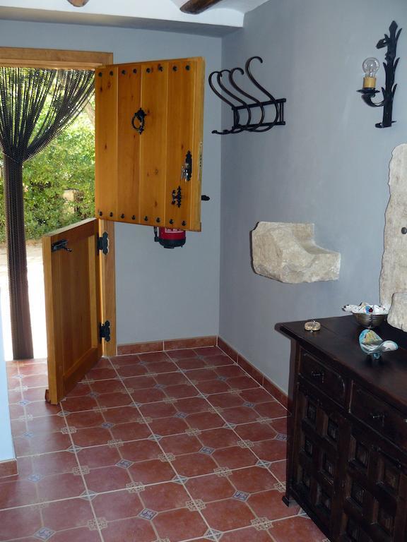 Casa Rural Torre De Campos Ainzon Exterior photo